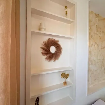 Apartment 360 Sea View Beachfront 2 Bedrooms