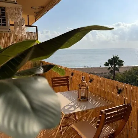 360 Sea View Beachfront 2 Bedrooms Apartment