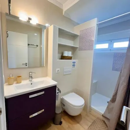 شقة 360 Sea View Beachfront 2 Bedrooms *