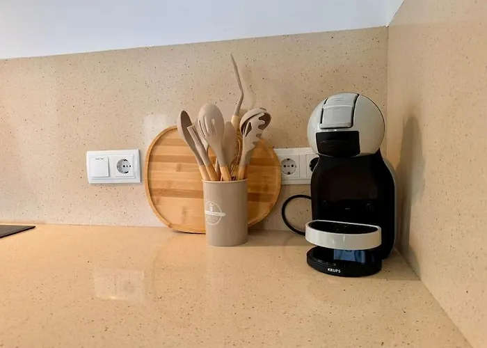 360 Sea View Beachfront 2 Bedrooms דירה דניה